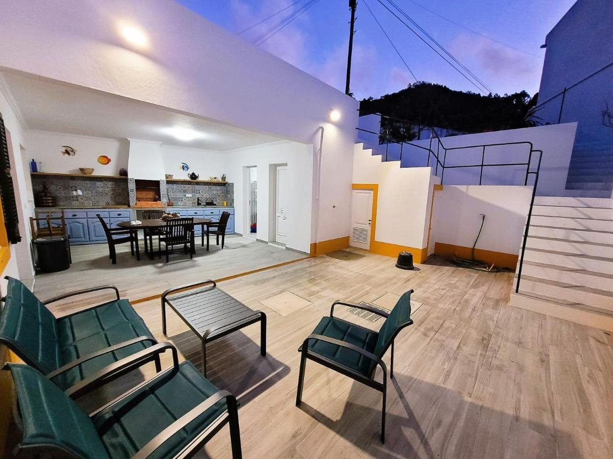 Casa Da Praia Dos Moinhos Ribeira Grande Bagian luar foto